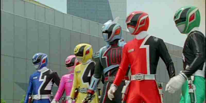 Эта забытая 20-летняя команда Power Rangers просит воссоединение