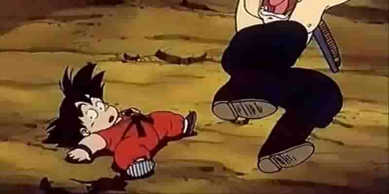 8 самых забавных боев Dragon Ball в рейтинге