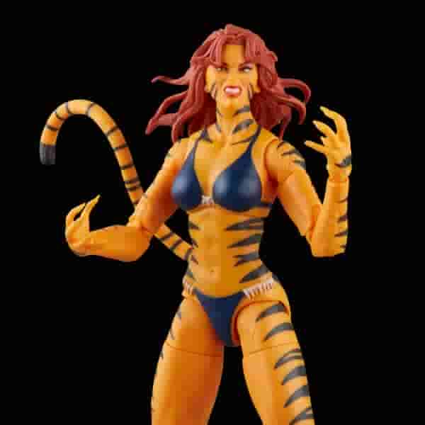 Мстители Западного побережья собирают набор из 5 игр Deluxe Hasbro Marvel Legends