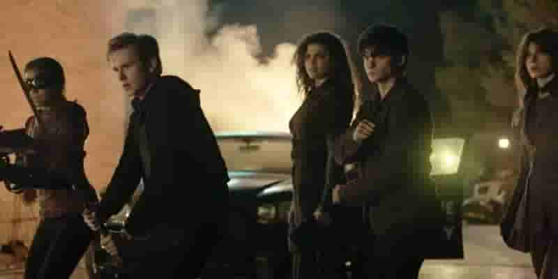 CW's Gotham Knights выпускает новый трейлер в преддверии мартовской премьеры