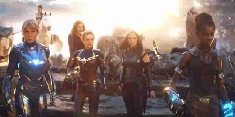 Самая эпическая битва MCU произошла за спиной Сцены