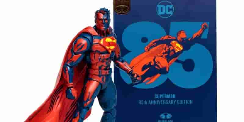 McFarlane Toys' представляет фигурки Супермена, Бэтмена и других с золотым ярлыком SDCC