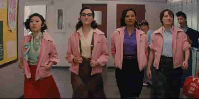 Grease: Rise of the Pink Ladies чтит классику, открывая новые горизонты