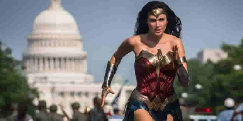 10 Худшее Вещи о фэндоме DC