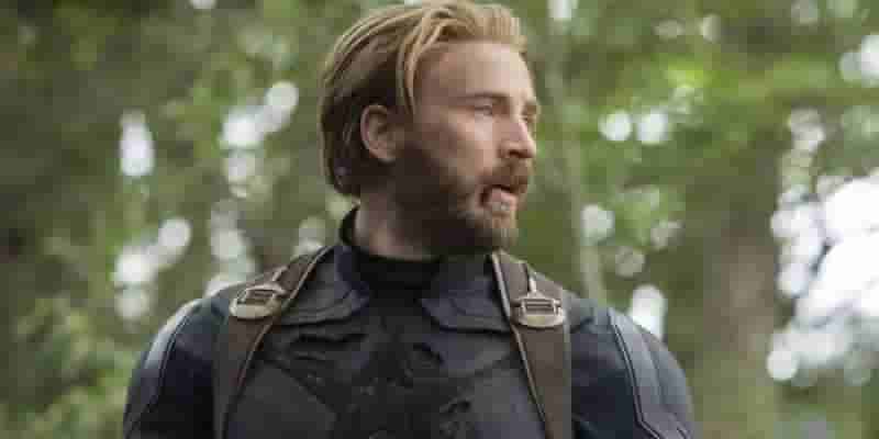 MCU дразнит суперкоманды из Marvel Комиксы