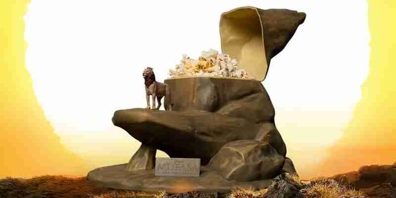 Муфаса: Король Лев празднует Круг Жизни с Pride Rock Popcorn Bucket