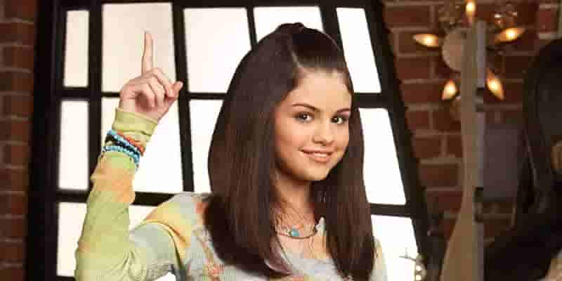 Селена Гомес якобы отказалась от спин-оффа Wizards of Waverly Place