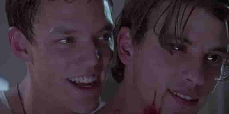 Scream Star Скит Ульрих хочет См. возвращение Стю Мейчера в фильме 