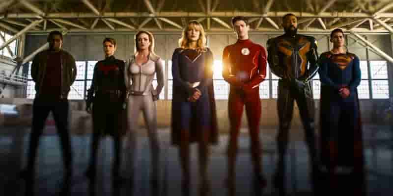 10 способов, которыми Arrowverse стала лучше с возрастом спустя 12 лет после премьеры