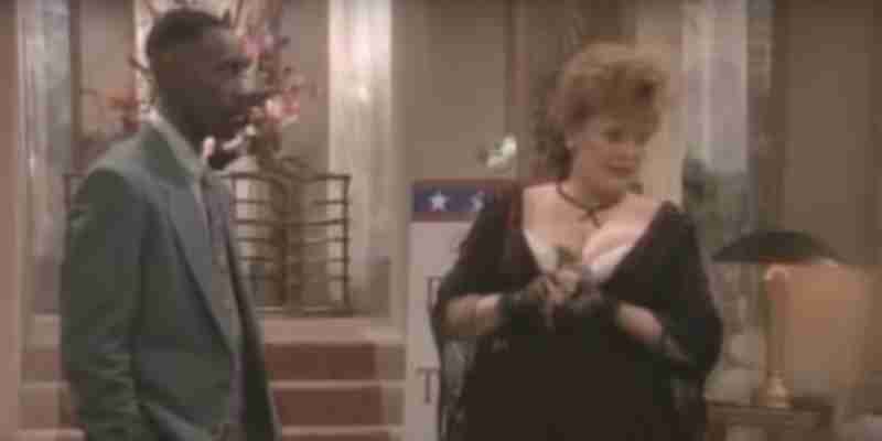 Значок MCU сыграл ведущую роль в этом причудливом спинке 33-летнего Golden Girls