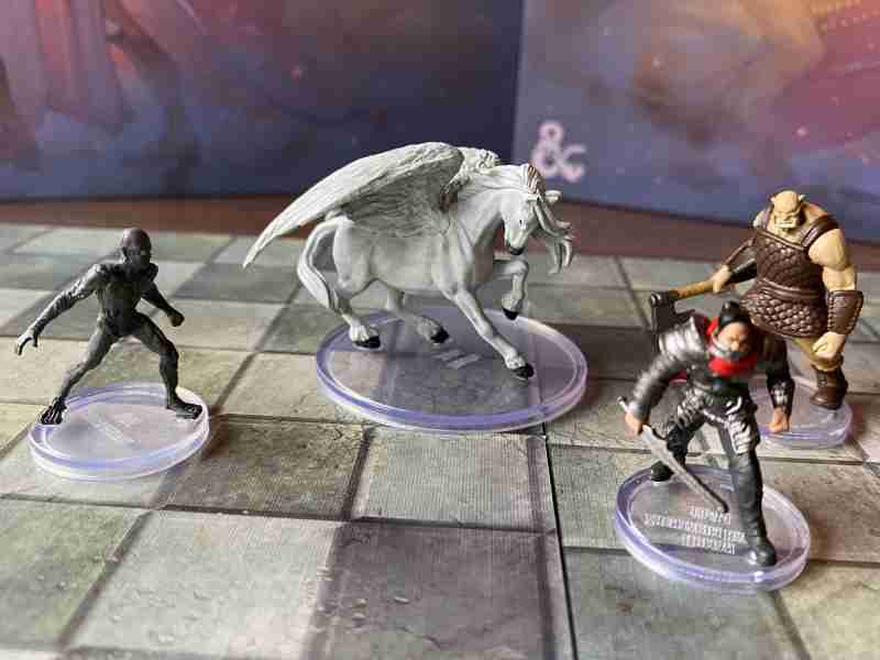 WizKids D&D: Icons of the Realms Return of the Dragons Booster Brick Unboxing