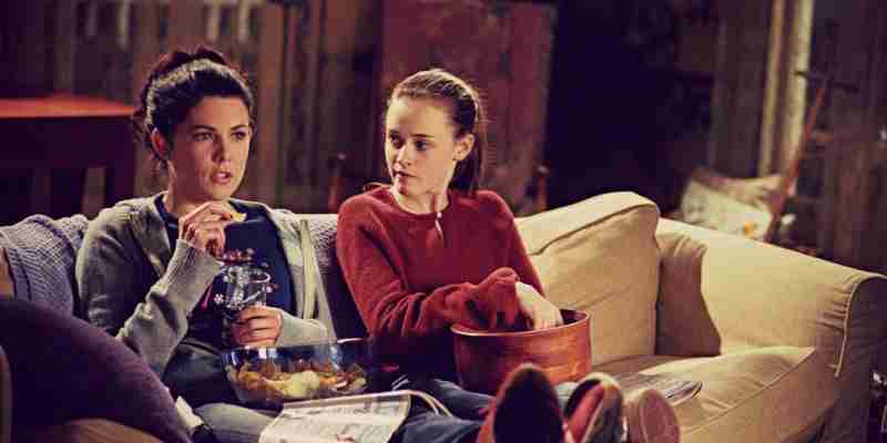 10 самых знаковых отношений в сериале «Девочки Гилмор» по рейтингу