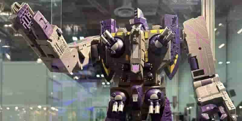 Transformers Cybertron Fest 2023 официально представляет класс Titan Tidal Wave