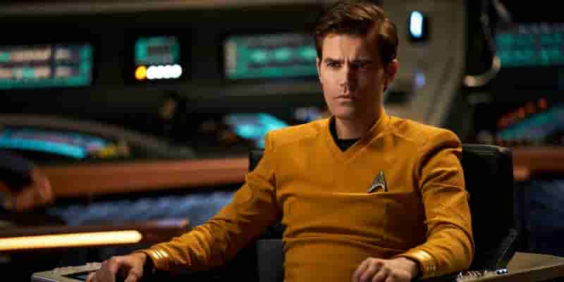 Звезда Trek: Strange New Worlds Season 4 получает захватывающие новости о съемках от Kirk Actor