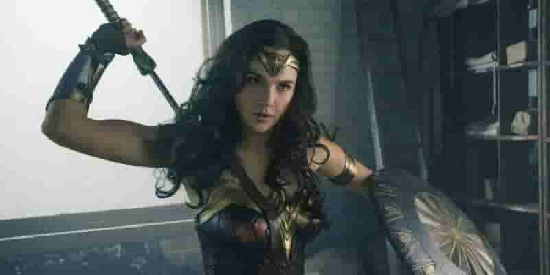 10 персонажей DC, которые, по мнению Reddit, скорее всего появятся в 