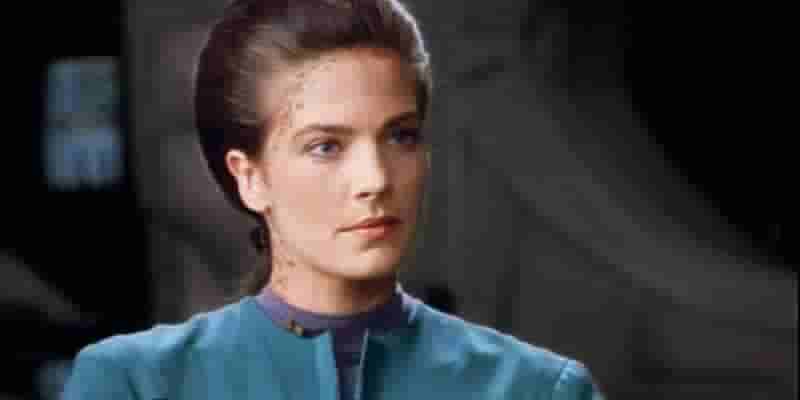Star Trek: Deep Space Nine - Почему Джадзия Дакс Терри Фаррелла ушла после 6 сезона