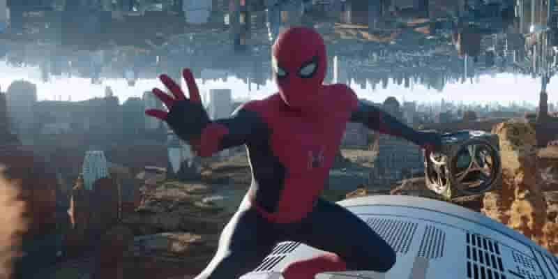 10 самых захватывающих сцен из MCU с Человеком-пауком, которые всегда нравятся фанатам 